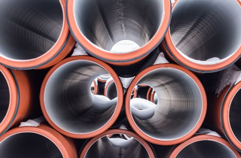 Як портативний GNSS RTK пристрій може допомогти в роботах з прокладання труб Як портативний GNSS RTK пристрій може допомогти в роботах з прокладання труб