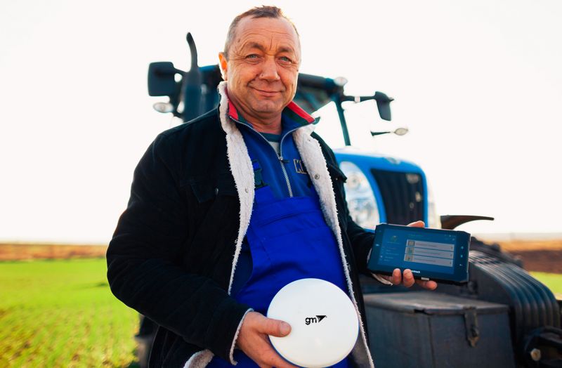 Доступна система GPS/GNSS для тракторів Доступна система GPS/GNSS для тракторів